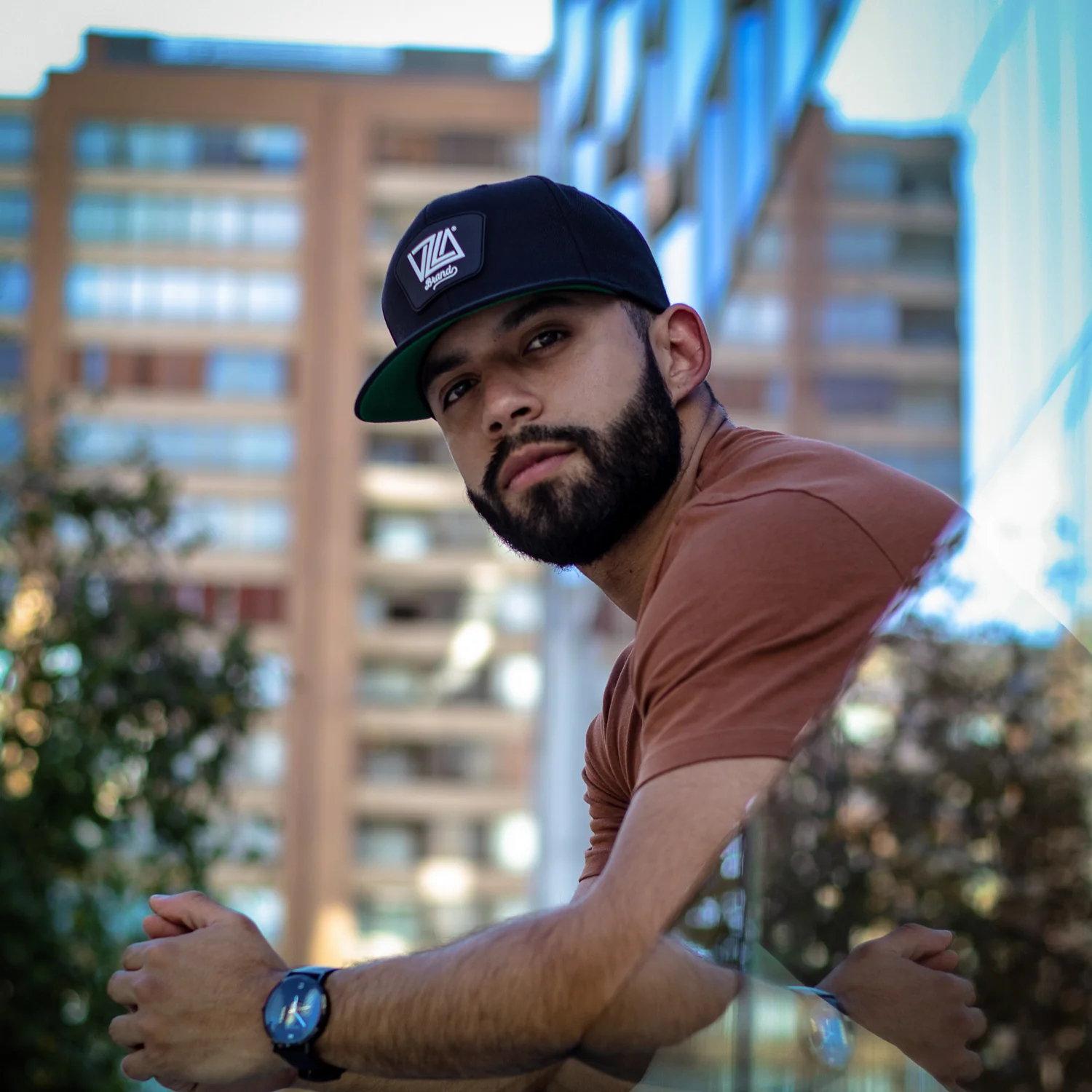 VZLA DARK Flat Snapback - Image 3